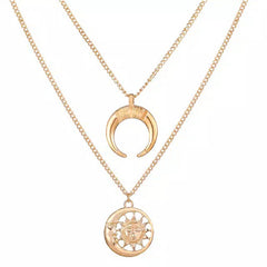 retro geometric alloy pendant necklace By Trendy Jewels