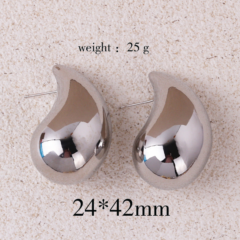 1 pair retro lady water droplets plating copper ear studs By Trendy Jewels