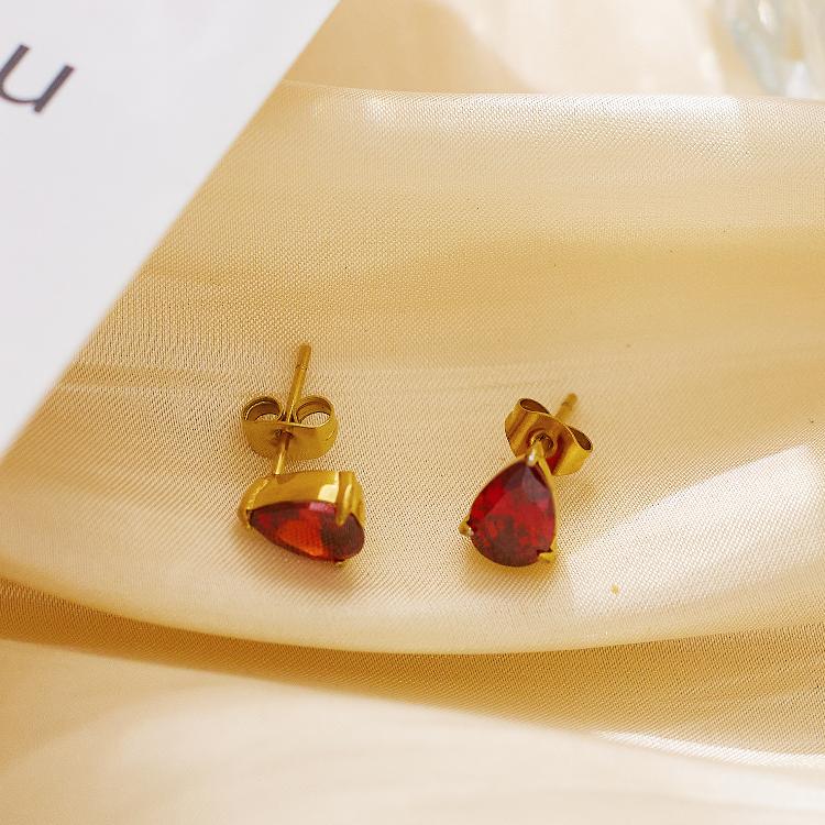 1 Pair French Style Water Droplets Inlay Titanium Steel Zircon 18K Gold Plated Ear Studs By Trendy Jewels