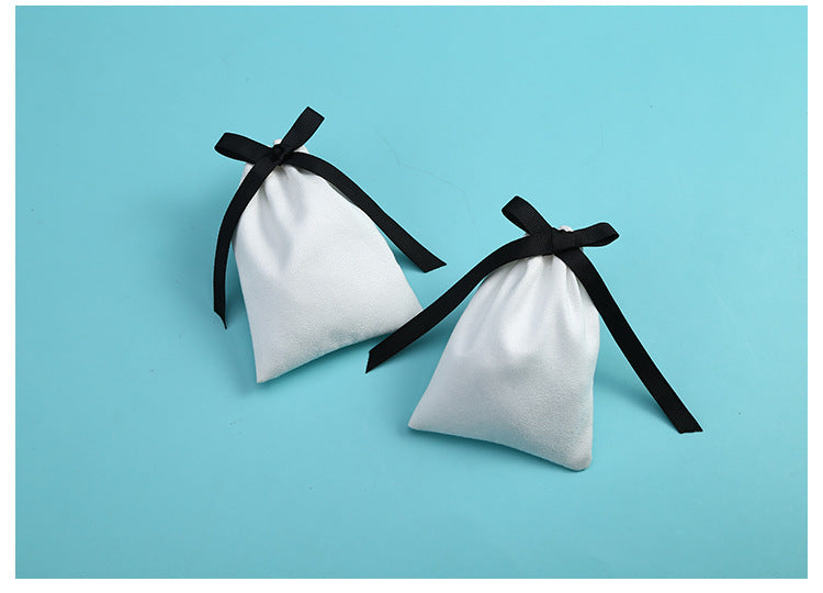Simple Style Solid Color Cotton Drawstring Jewelry Packaging Bags By Trendy Jewels