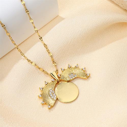 Stainless Steel Copper 18K Gold Plated Elegant IG Style Inlay Heart Shape Artificial Pearls Zircon Pendant Necklace By Trendy Jewels