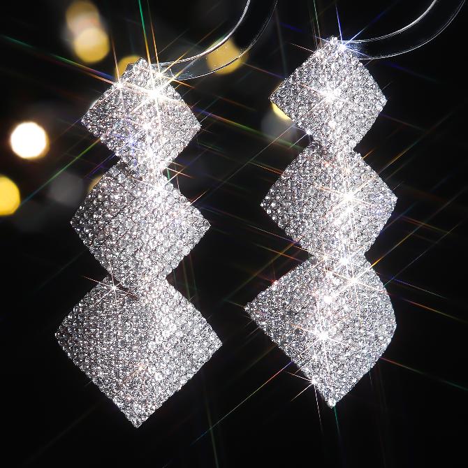 1 Pair Glam Wedding Shiny Rhombus Inlay Stainless Steel Alloy Rhinestones Drop Earrings By Trendy Jewels