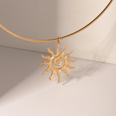 304 Stainless Steel 18K Gold Plated IG Style Simple Style Sun Pendant Necklace By Trendy Jewels