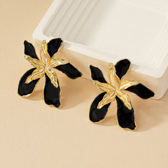 1 pair simple style classic style flower plating metal gold plated ear studs By Trendy Jewels