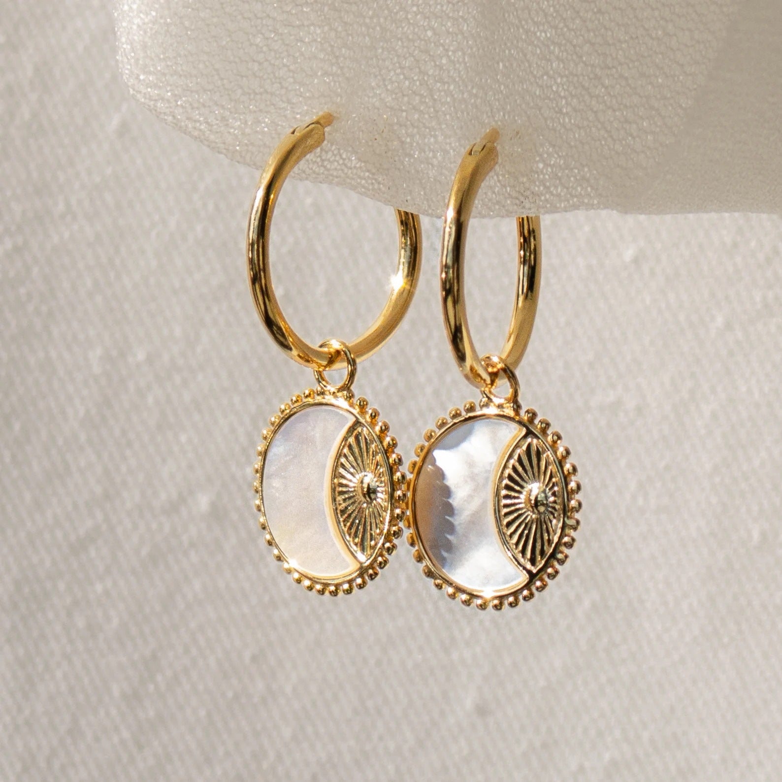 vintage style sun moon plating stainless steel shell 18k gold plated earrings By Trendy Jewels