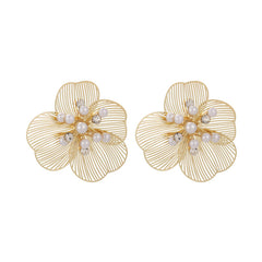 1 Pair Vintage Style Flower Alloy Ear Studs By Trendy Jewels