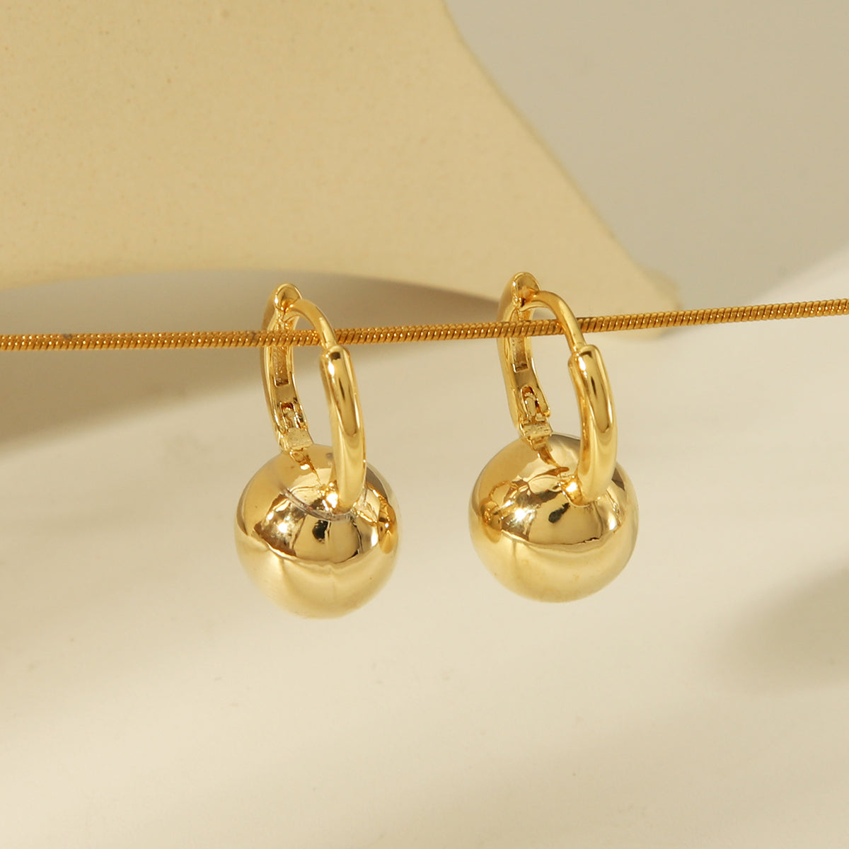 1 Pair Casual Simple Style Irregular Round Plating Copper 18K Gold Plated Earrings By Trendy Jewels