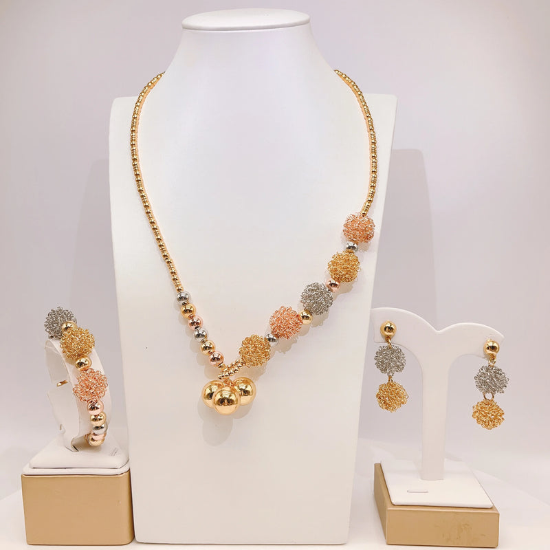 Exquisite Gold Brass Jewelry Sets Three Color Bead Necklace Jewelry Set Available Woman Costume Accessories By Trendy Jewels