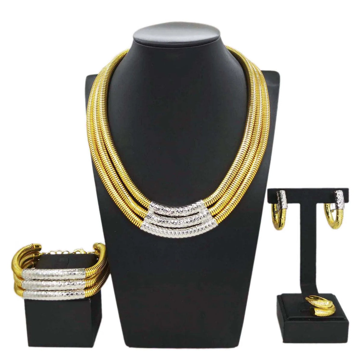 Exquisite Luxury Gold Brass Jewelry Set Cheap Silver Necklace Jewelry Sets Fashion Bridal Costume Accessories By Trendy Jewels